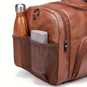 Bolsa de Viagem Executiva Opus Soul Couro - Poliuretano de Alto Padrão, Unissex, Moderno, Múltiplos Bolsos