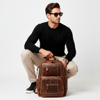 Mochila Executiva Rider Craft Soul Couro - Couro Genuíno, Unissex, Origem da Excelência, Aventura Sem Limites, Resistência Extrema, Técnico Resistente
